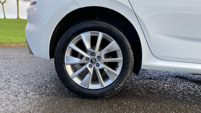 Skoda Kamiq 1.0 TSI 110 SE Drive 5dr Petrol Hatchback